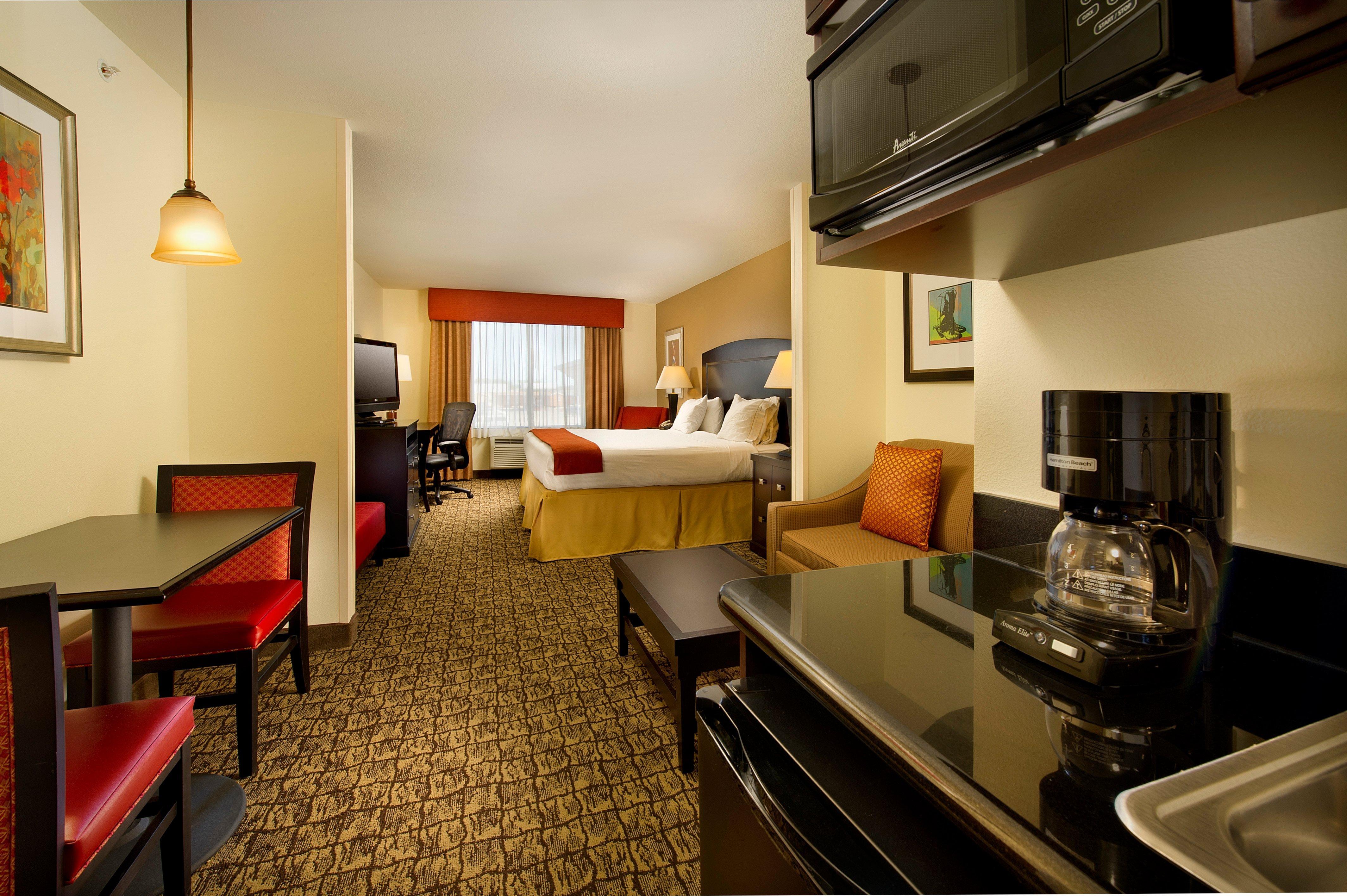 Holiday Inn Express Uvalde, An Ihg Hotel Exterior photo
